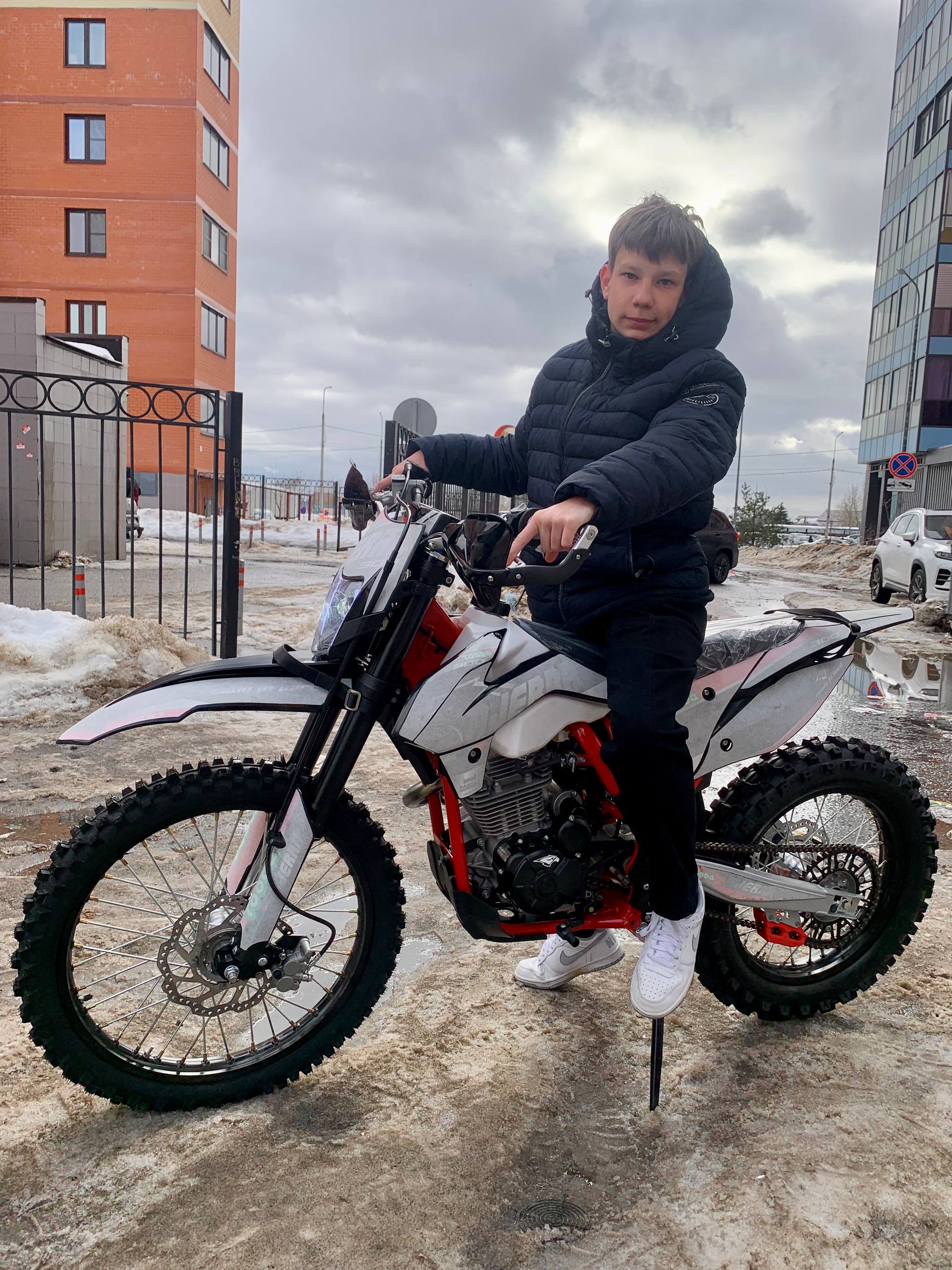 Ajerra TOOBA K5 PR300 Red